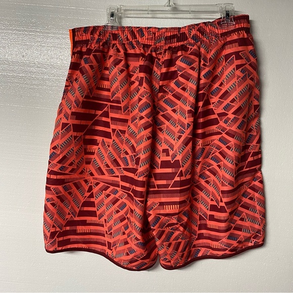 Nike Swim Trunks Men XL Colorful Tie Waist Geometric Board Shorts Mesh Brief 9” - Picture 10 of 11